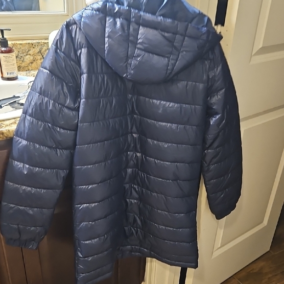 Elegant Navy Quilted Puffer Coat By Swisstech - Picture 4 of 4